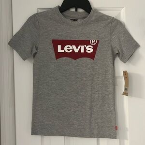 NWT Boy’s Levi’s Tee